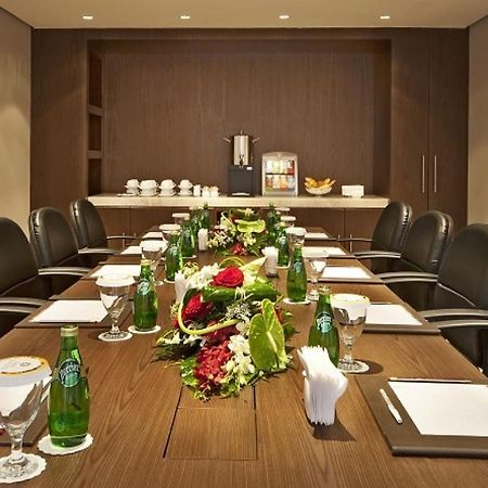 Oaks Liwa Executive Suites Abu Dhabi Exterior foto